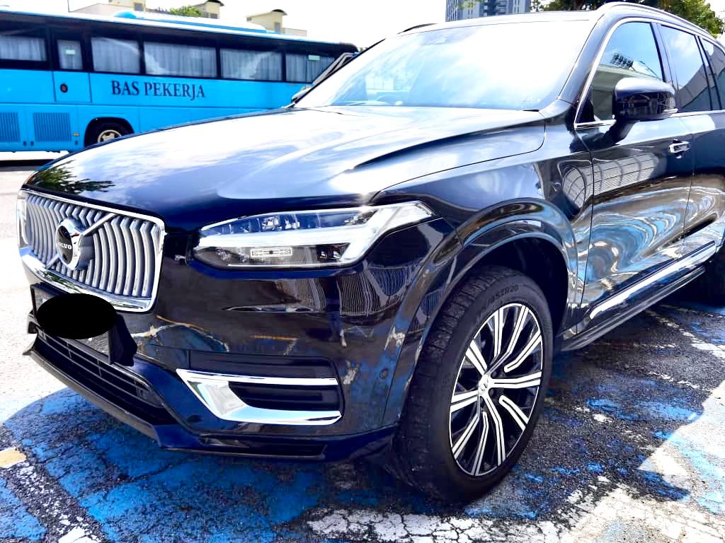2022 VOLVO XC90 T8